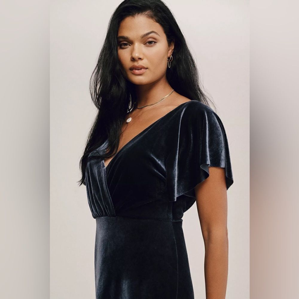 NWT Anthropologie BHLDN Jenny Yoo Ellis Flutter Sleeve Open Back Velvet Gown - Picture 4 of 4